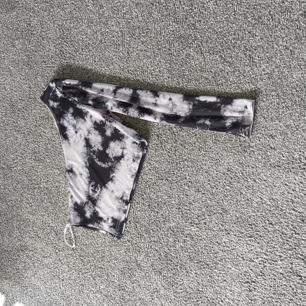 Brand new crop top
